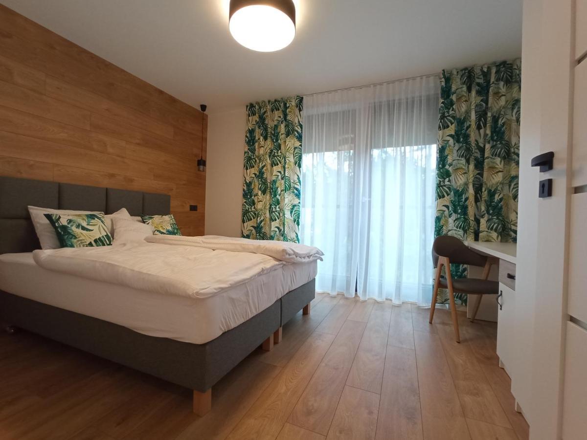 Apartamenty Woda I Las Turawa Exteriör bild